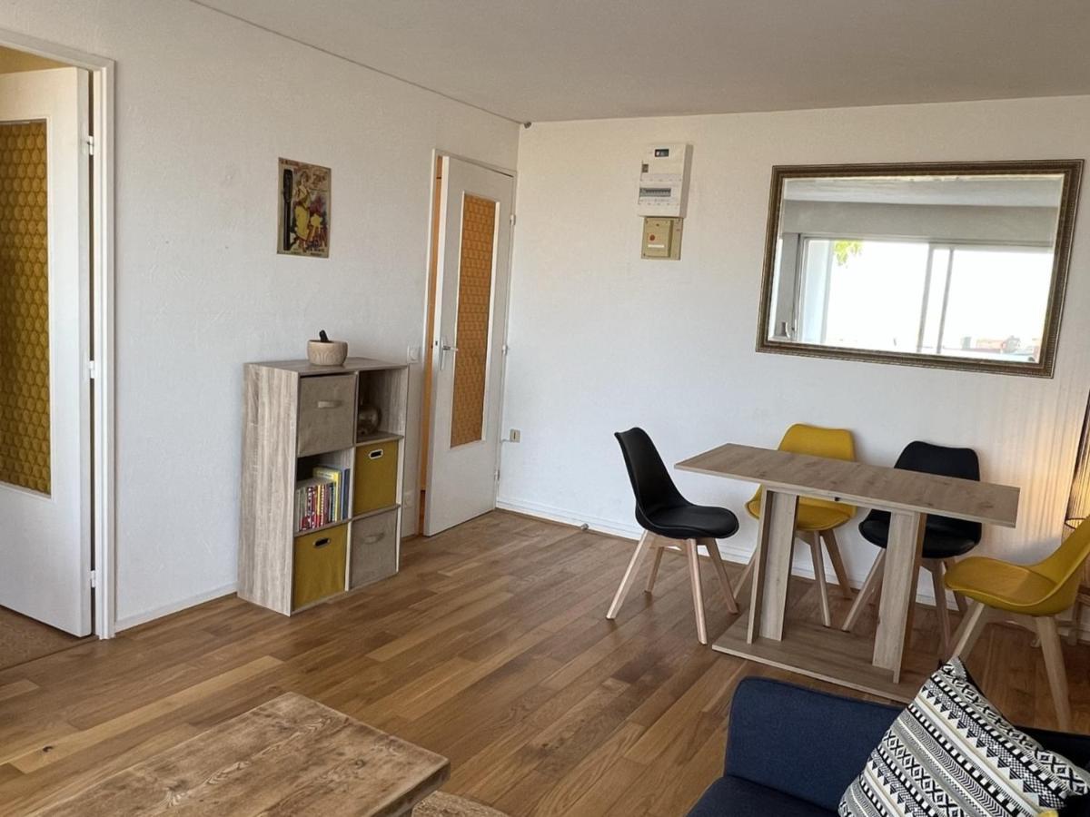 Appartement 2P, Rez-De-Jardin, Acces Plage, Animaux Ok, Parking, Internet Inclus - Fr-1-487-355 Cabourg Eksteriør bilde